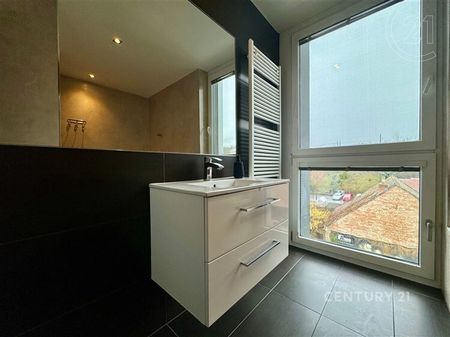 Pronájem krásného bytu 3+kk s terasou 4,7 m - Fotografie 3