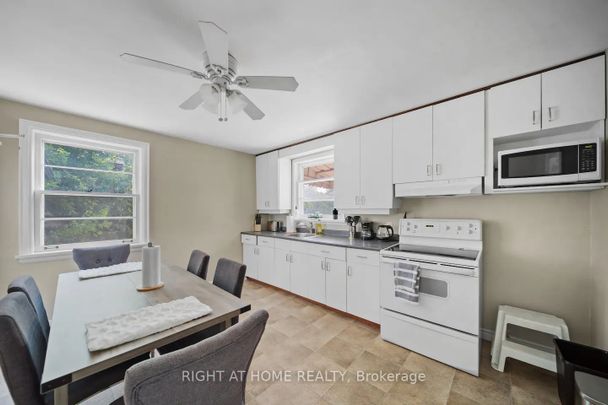 For Lease - 21 Thomson Street Unit# Main floor, Barrie, Ontario - Photo 1