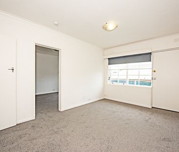 7/204 Neerim Road, Carnegie VIC 3163 - Apartment For Rent | Domain - Photo 1