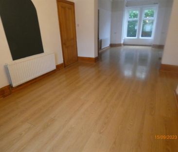 2 bed terraced house to rent in Falmouth Road, Heaton - Photo 3