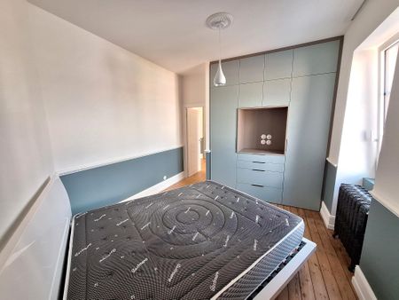 Location Appartement 3 pièces 71m² LES SABLES D OLONNE 85100 - Photo 3