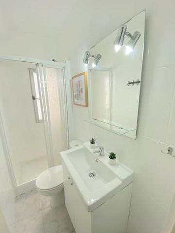 Barriada la Palmilla, Sevilla, Andalusia 41009 - Photo 3