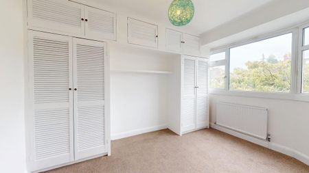 3 bedroom terraced house to rent - Photo 3