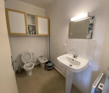 Location Appartement 1 pièce Meublé 25m² ANGERS 49100 - Photo 6