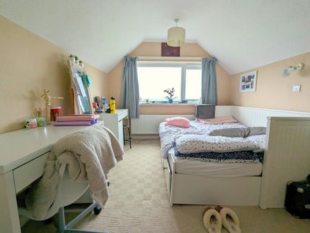 4 bedroom detached house to rent - Photo 5