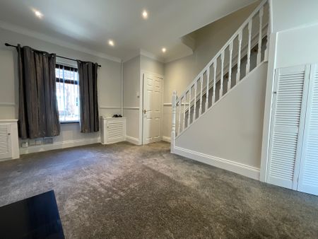 40 Ainsworth Drive, Belfast, BT13 3EJ - Photo 4