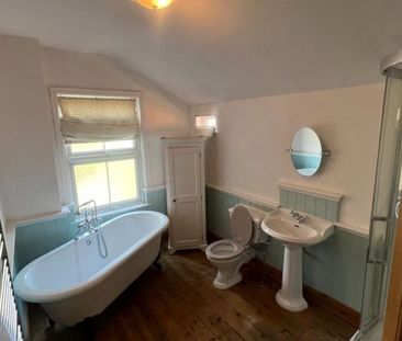 2 bedroom terraced house to rent - Photo 6