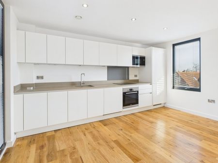 49 Station Road, Gerrards Cross,SL9 - Photo 5