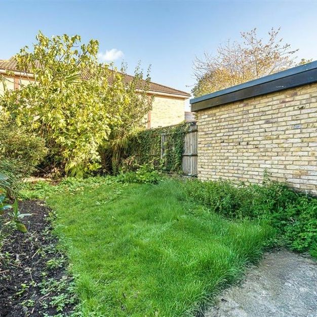 Hunsdon Road - Photo 1