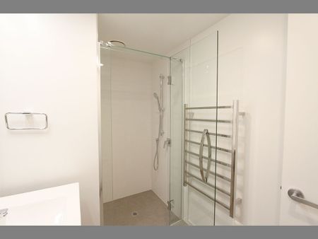 Spacious Furnished 2 Bedroom Apartment @ Sugar Tree Alto - Photo 2