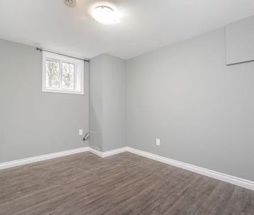 For Lease - 541 Oakwood Avenue Unit# LOWER, Oshawa, Ontario - Photo 6