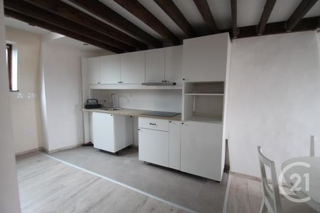 Location Appartement 2 pièces 46m² GANNAT 03800 - Photo 3