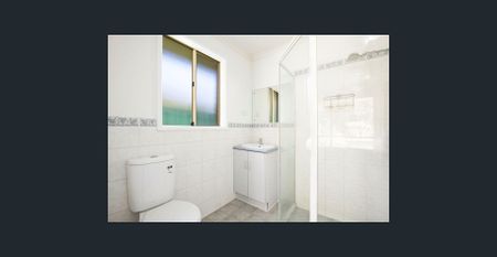 Park Views & Peaceful Living – Family Home! - Photo 5