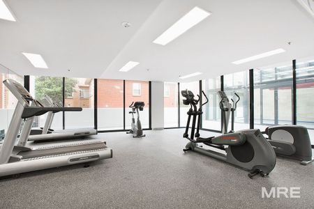 508/594 St Kilda Road, Melbourne - Photo 2