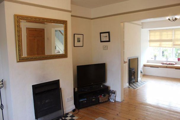 4 bedroom semi-detached house to rent - Photo 1