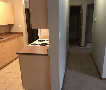 Budd Apartments - Photo 4