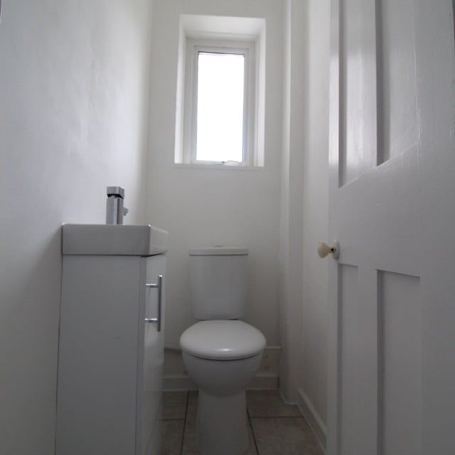 Room in a Shared House, Macarthur Terrace, SE7 - Photo 1