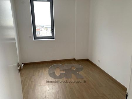 Location Appartement 5 pièces 118m² METZ 57000 - Photo 4