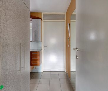 Ruime gezinswoning met 5 slaapkamers nabij Olen-Centrum. - Photo 2