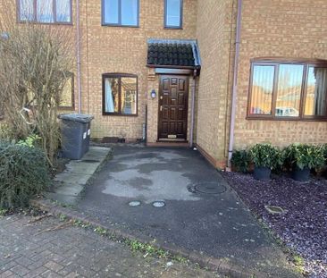 2 bedroom semi-detached house to rent - Photo 6