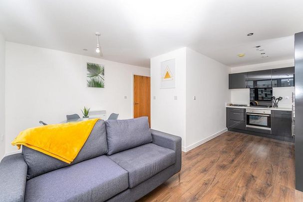 2 bedroom apartment to rent - Photo 1