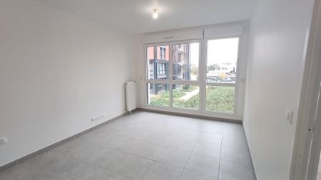 location Appartement T2 DE 39.25m² À ROMAINVILLE - Photo 3