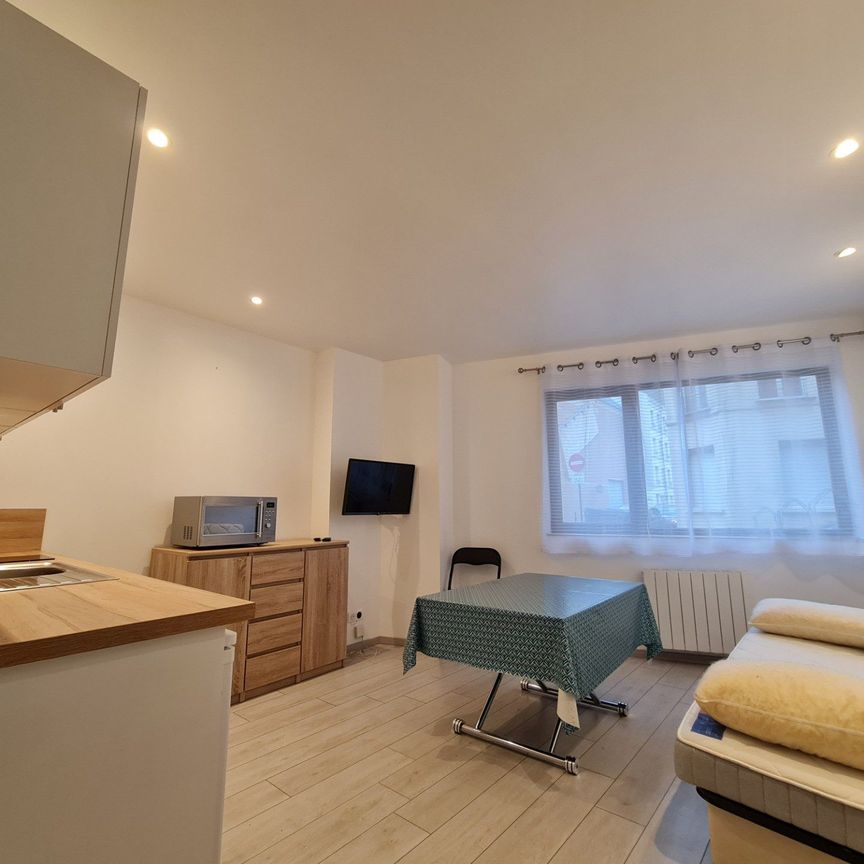 Location Appartement 1 pièce 24m² LE HAVRE 76600 - Photo 1