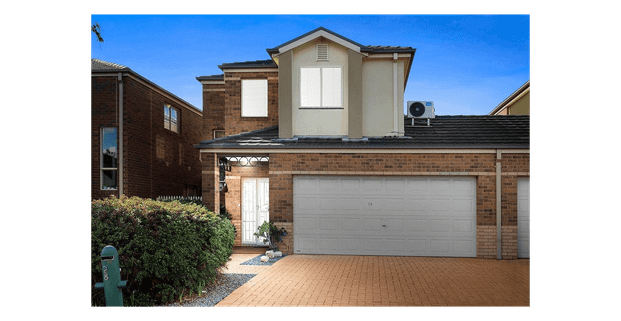 Low Maintenance Living In Taylors Hill - Photo 1