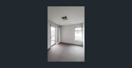 What a Location! - Photo 5