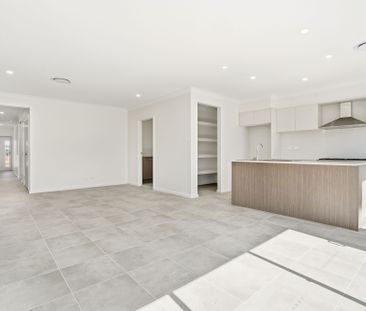 BRAND NEW FOUR BEDROOM FAMILY HOME - Photo 6