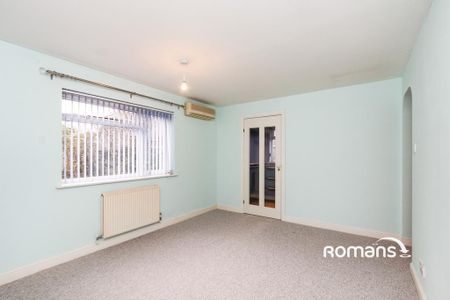 4 bedroom bungalow to rent - Photo 4