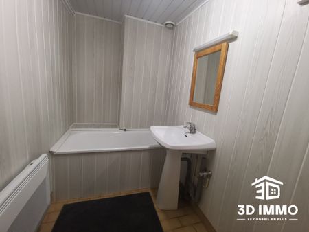 Location Appartement 3 pièces 75m² AVESNES SUR HELPE 59440 - Photo 5