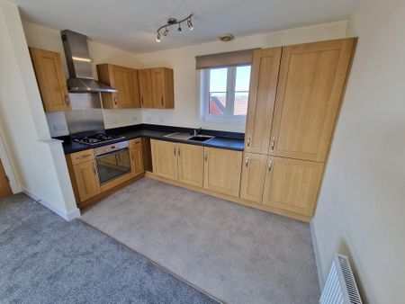 2 bedroom flat to rent - Photo 5