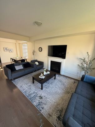 For Lease - 2080 Coppermine Street, Oshawa, Ontario - Photo 1