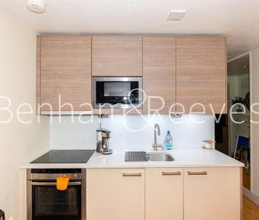 Studio to rent - Photo 6