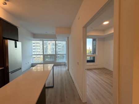 For Lease - 395 Square One Drive Unit# 318, Mississauga, Ontario - Photo 2