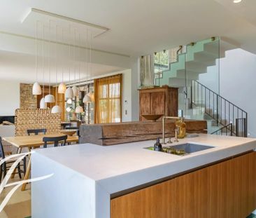 Maison à louer Valbonne, Cote d'Azur, France8 800 EUR / Mois - Photo 4