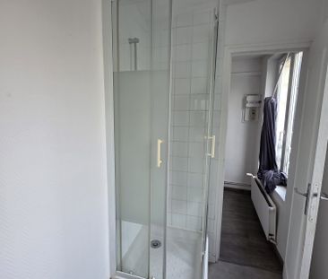 Location Appartement 2 pièces 41m² ROUEN 76000 - Photo 2