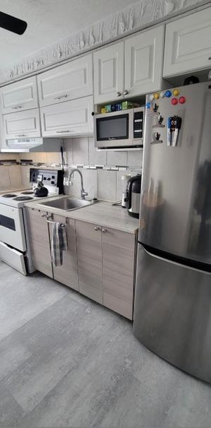 3 1/2 électricité inclue 2254-3 pour Décembre - Photo 1