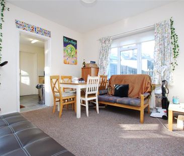 4 bedroom detached house to rent - Photo 6