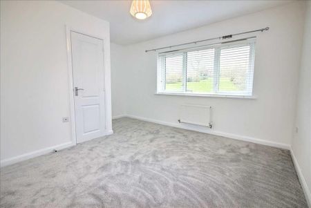 2 bedroom semi-detached house to rent - Photo 2