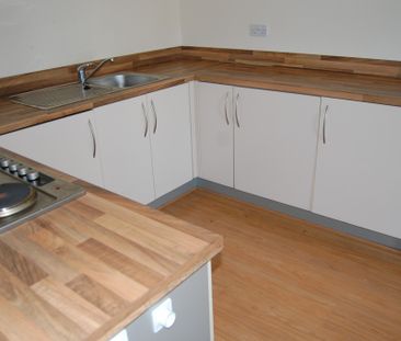 The Decks Runcorn Cheshire - Photo 5
