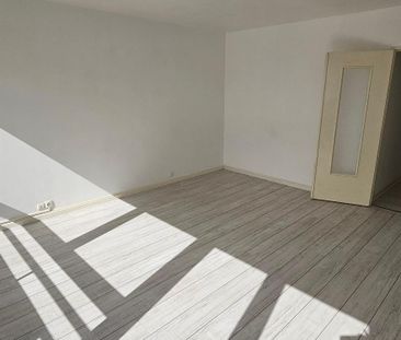 Location Appartement 3 pièces 70m² DOUAI 59500 - Photo 6
