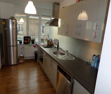 Appartement au 1er étage - BOUCHAIN - Photo 6