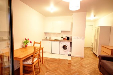 Location Appartement 1 pièce 24m² - Photo 2