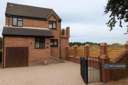 3 bedroom detached house to rent - Photo 4