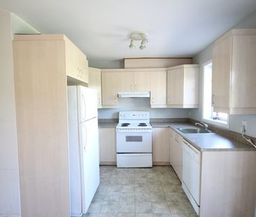 1542 Rue St Antoine O., Montréal (Ville-Marie), QC H3C - Photo 5