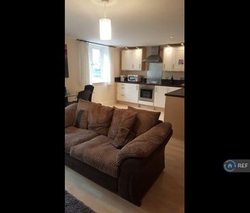 2 bedroom flat to rent - Photo 3