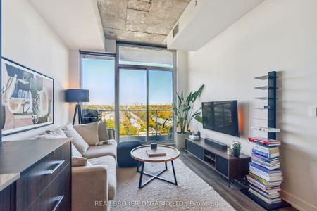 Riverside Square Lofts 15-45 , #1102 - Photo 2