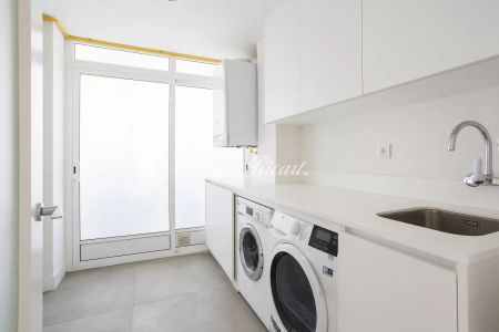 A estrenar, totalmente exterior en Tres Torres - Photo 2